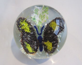Frit Butterfly and Flower with Controlled Bubble Paperweight - Early Gentile?