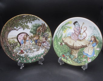 2 Alice in Wonderland Porcelain Plates Sandy Nightingale - Limited Edition Mad Hatter and Hookah Caterpillar