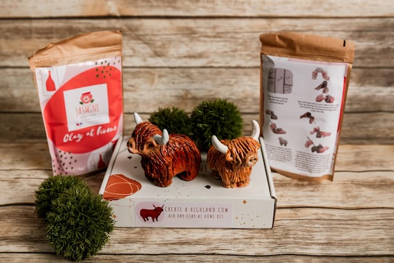 Highland Cow Clay Kit for 2: DIY Pottery Craft, Couples Activity