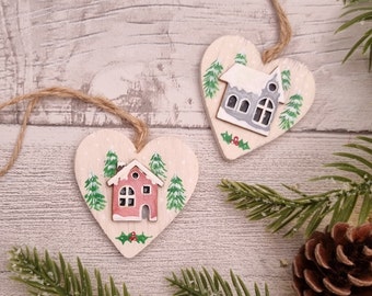 Winter Hearts Christmas Log Slice Hanging Decoration - Christmas Wood Slice - Christmas House Wood Slice Decoration