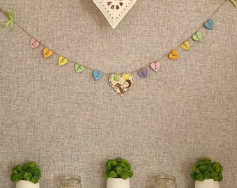 Happy Easter Decor / Happy Easter Bunting / Happy Easter String Of Hearts Bunting / Wooden Heart Bunting