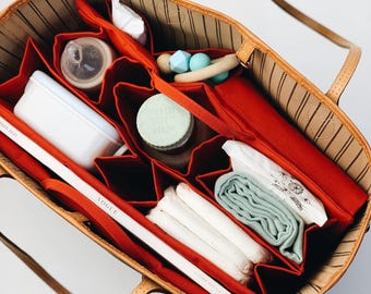 Organizer do torebki Lilibell Red M - zmywalny i wodoodporny, organizer do torebki Neverfull MM, torba w torbie
