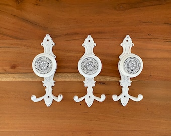Juego de ganchos rústicos de metal blanco para pomos de puerta, ganchos vintage para toallas y abrigos