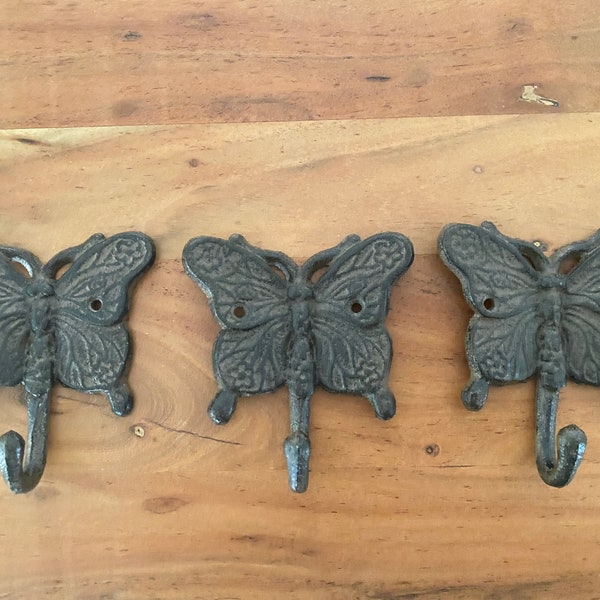 Set Of 3 Vintage Look Cast Iron Rustic Antique Style Butterfly Wall Hooks Feature Farm Country Hooks & Fixture Nursery Towel Hook Coat Hook