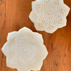 S/2 Metal Wall Art Flower Distress White Wash Gold Hanging Bohemian Sculpture Home Decor