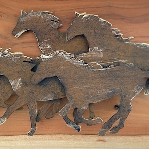 Country Style Cantering Horses Wall art  Running Horses 3D Laser Cut Brown Rustic Metal Wall Art  Hanging Wall Decorative Gift Idea