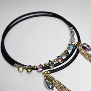 Memory Wire Collar Choker Necklace, Iridescent Crystal Glass Beaded Choker with Gold Chain Tassels, Modern Statement Neckwire
