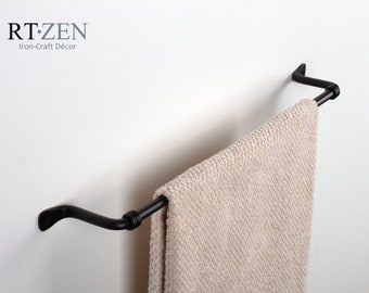Iron Hand Towel Rack Decorative Bathroom Towel Bar