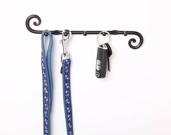 Wall Iron Key Holder. 5 hooks Key Hanger