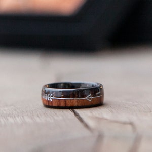Arrow Tungsten Ring: KOA Wood Inlay, 8MM Wedding Band