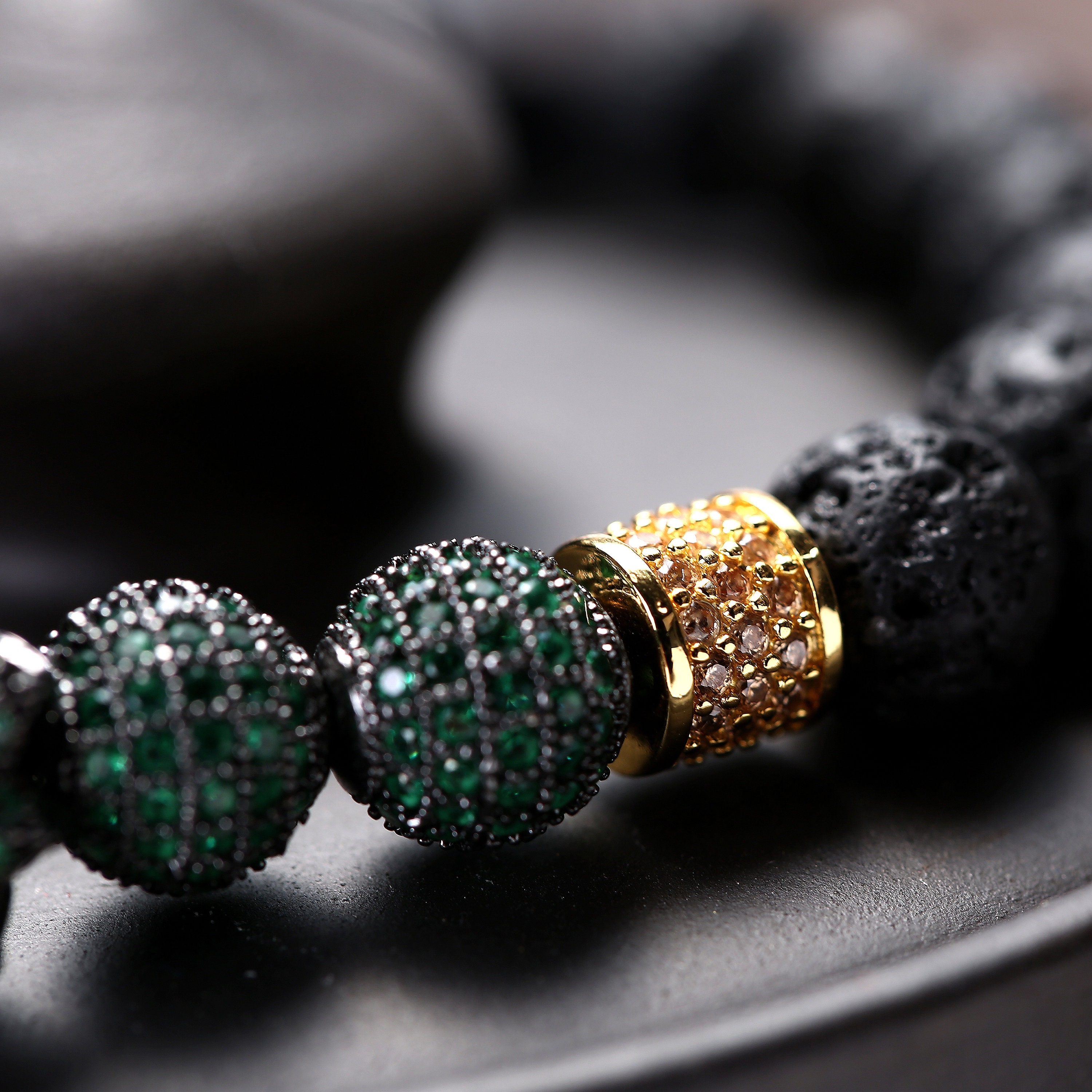 Männer Armband Mit 7 Chakra Steinen - Lavastein Armband Verstellbar Mit Öl Diffusion