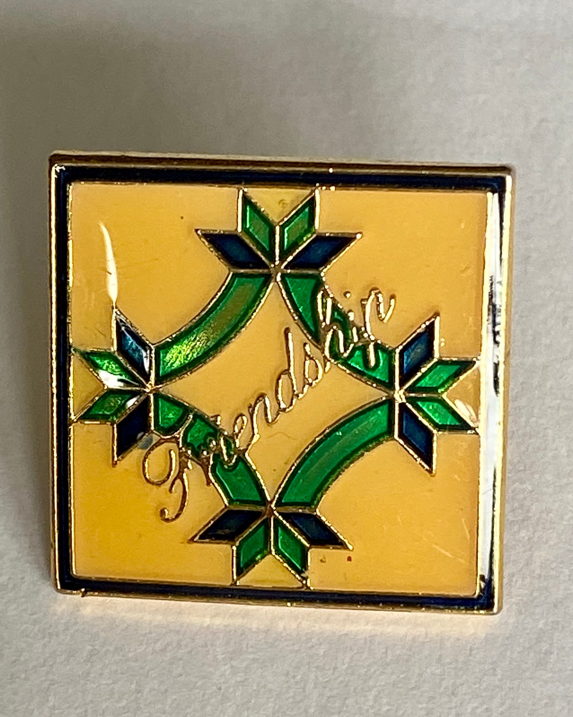 Lot of 5 Vintage 1990's Quilting Lapel Pins Etsy UK