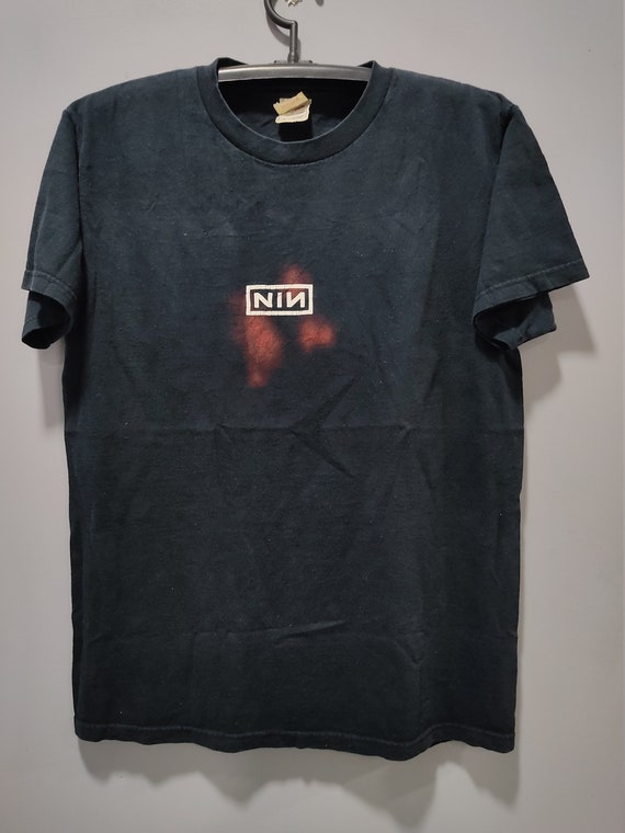 Vintage 2001 Nine Inch Nails T-Shirt//NIN/Trent Re