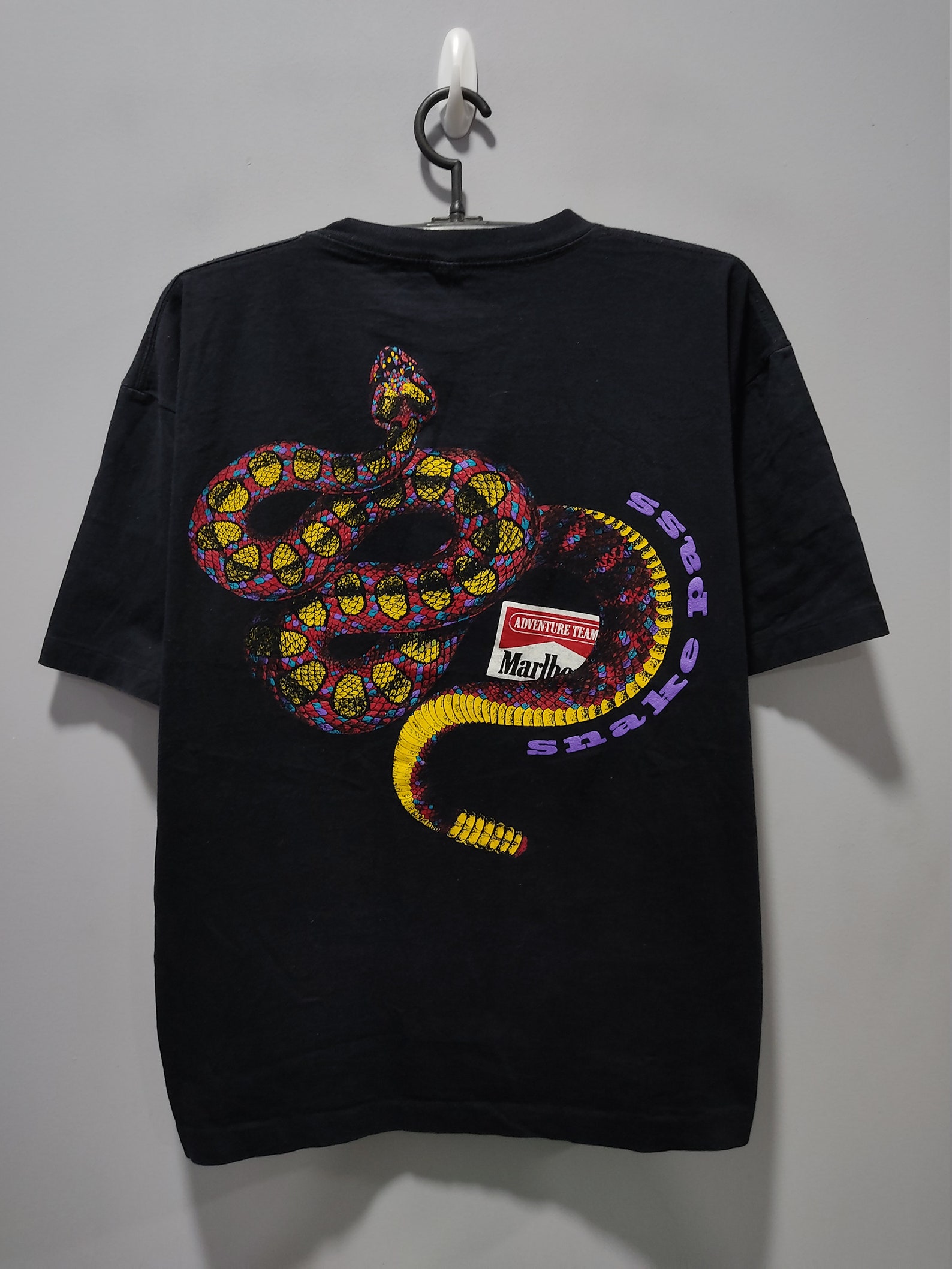 marlboro snake pass shirt