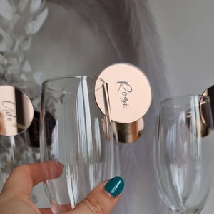 Etichette per nomi di nozze in acrilico, etichette per nomi a disco, etichette per nomi in acrilico a specchio personalizzate, agitatori per cocktail in acrilico, ciondoli in vetro acrilico