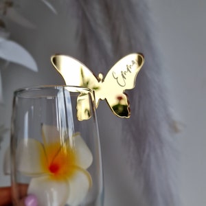 Etichette a farfalla personalizzate, bomboniere personalizzate per baby shower, etichette per bevande in acrilico, idee per segnaposto, segnabicchieri personalizzati, topper per bevande in acrilico