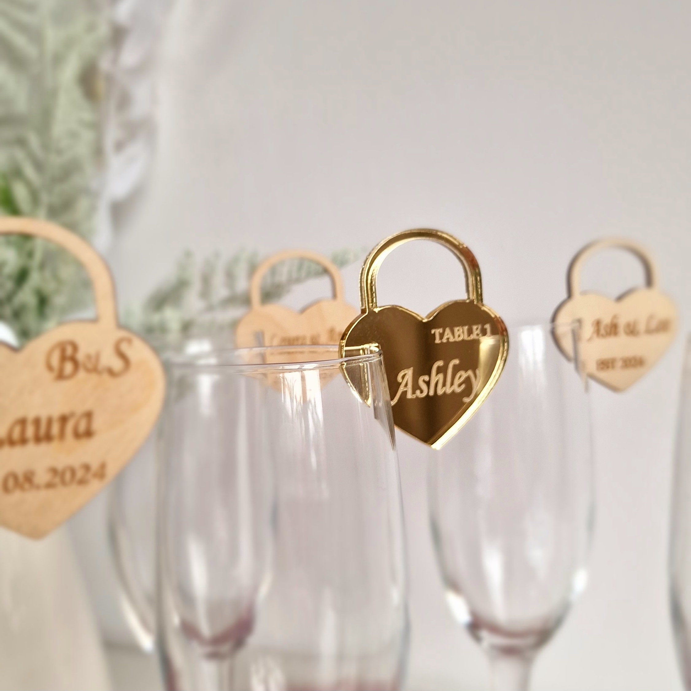 8 Ciondoli A Cuore Per Bicchieri Da Vino – San Valentino – Identificatori Per Bevande In Zinco Colorato Per Feste, Matrimoni, Bar