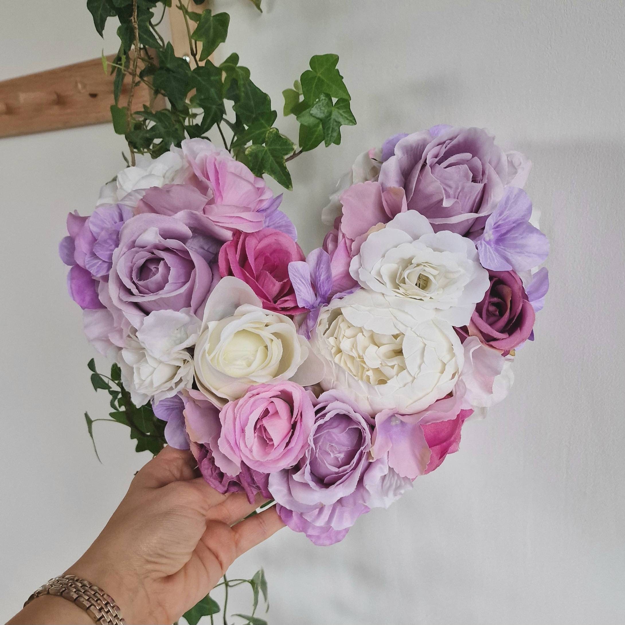 Flower heart, wedding decoration, artificial flowers, heart wreath, gift for a mom, Mother's Day Gift, Bridal Shower Gift, Gift for Her