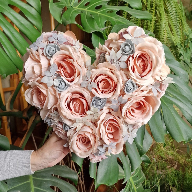 Large floral heart, customized flower heart, wedding decor mauve, wedding photo prop, wedding backdrop, flower heart mauve image 2