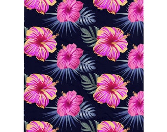 Jasnoróżowe kwiaty hibiskusa i paproć / liście Hawajski nadruk Tropikalny kwiatowy supermiękki koc wzór 2- Rozmiar - 50" X 60"