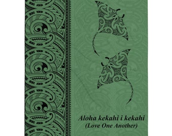 Manta Ray Print Polynesian Samoan Tribal Tattoo Hawaiian Fleece Blanket / Throw 50" X 60" - Aloha Kekahi I Kekahi (Love One Another)