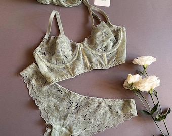 Completo intimo bustier verde, tanga in pizzo, intimo seducente personalizzato, regalo boudoir per lei