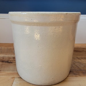 2 Gallon Crock Unmarked