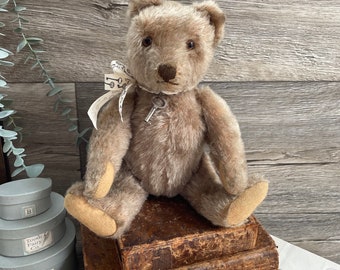 Beautiful vintage Steiff original teddybear, 1950’s collectors item!