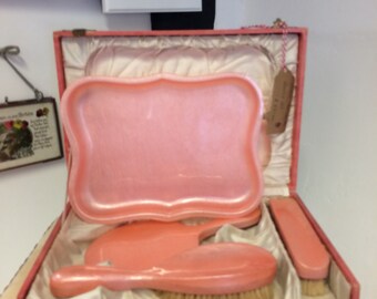 Dressing table set