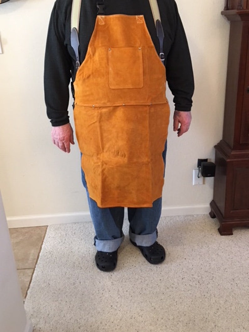 Personalsed Full Gran Leather Apron Wth Pockets By MAH Leather