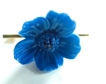 China Blue Flower Brooch