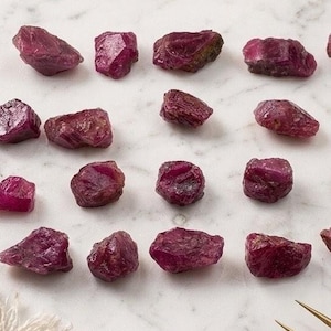 Lot de pierres précieuses rubis roses bruts, cristaux curatifs rouges 10-18,5 mm, morceaux de corindon naturels non coupés, fourniture de pierres en vrac pour la fabrication de bijoux