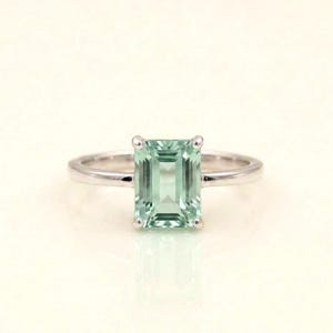 Emerald Cut Green Amethyst Ring, Minimalist Mint Prasiolite Solitaire, Simple Rectangular Gemstone Ring, Pastel Sage Promise Jewelry