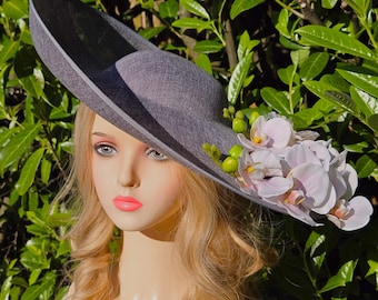 Sombrero extragrande de 2 colores, blanco y gris, ideal para Royal Ascot, Kentucky Derby, bodas, ocasiones formales e iglesias.
