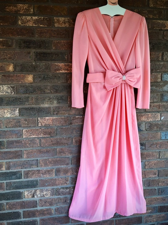 Gorgeous 1980s Pink Chiffon Gown• Women’s Formal … - image 4
