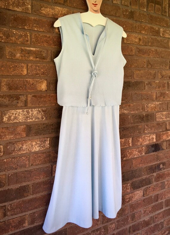 1960s Pleated Sleeveless Dress• Pale Blue• Minima… - image 3