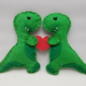T-Rex Couple Ornament - Felt Ornament - Couple's Gift - Love - Dinosaur - Heart Ornament - Customizable