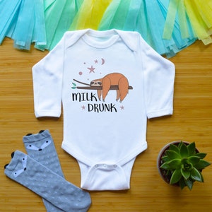 QQIAEJIA Just A Girl Who Loves Sloths Newborn Baby Funny Short Sleeve Cotton Bodysuits Outfits 193