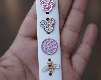 Apple Watch Charms| Smart Watch Charms| Magic Band Charms|mickeconcha|bee
