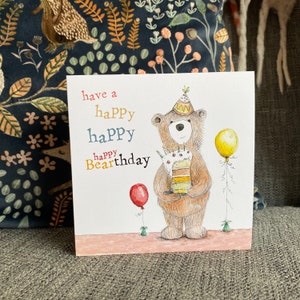Carte de voeux d'anniversaire ours vierge à l'intérieur de Catherine Redgate Ecosse gâteau anniversaire ballon ballon nounours mignon joyeux anniversaire bougies positives