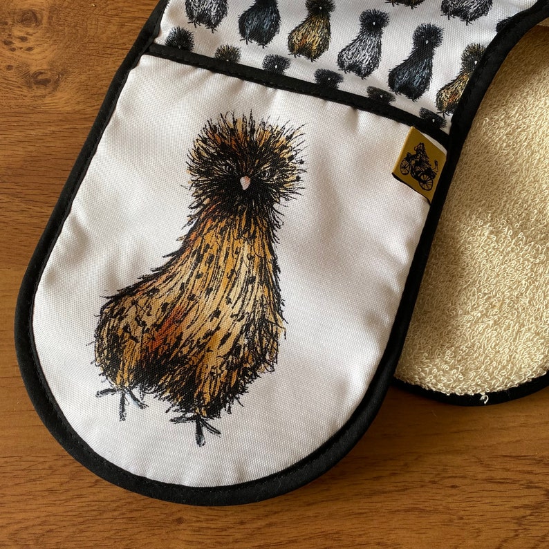 SILKIE chicken Double OVEN GLOVES cotton hanging loop Catherine Redgate kitchenware homeware gift home new house chef British uk cook hen image 2