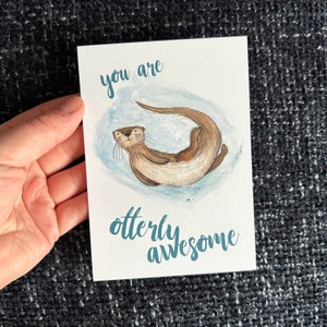 Carte postale OTTERLY IMPRESSIONNANTE illustration de Catherine Redgate carte postale positive loutre rivière britannique animal mignon impression loutres jeu de mots amusant drôle nature