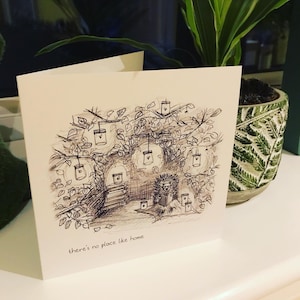 Carte de voeux maison hérisson vierge Catherine Redgate lire une nouvelle illustration de maison livre d'histoires de luciole anniversaire chill relax confortable no place like
