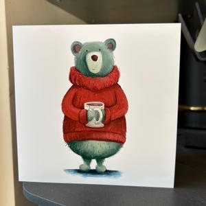 Tè verde TEA BEAR biglietto illustrazione illustrato biglietto di auguri vuoto Catherine Redgate caffè bevanda accogliente arte maglione coccoloso carino orsacchiotto tazza