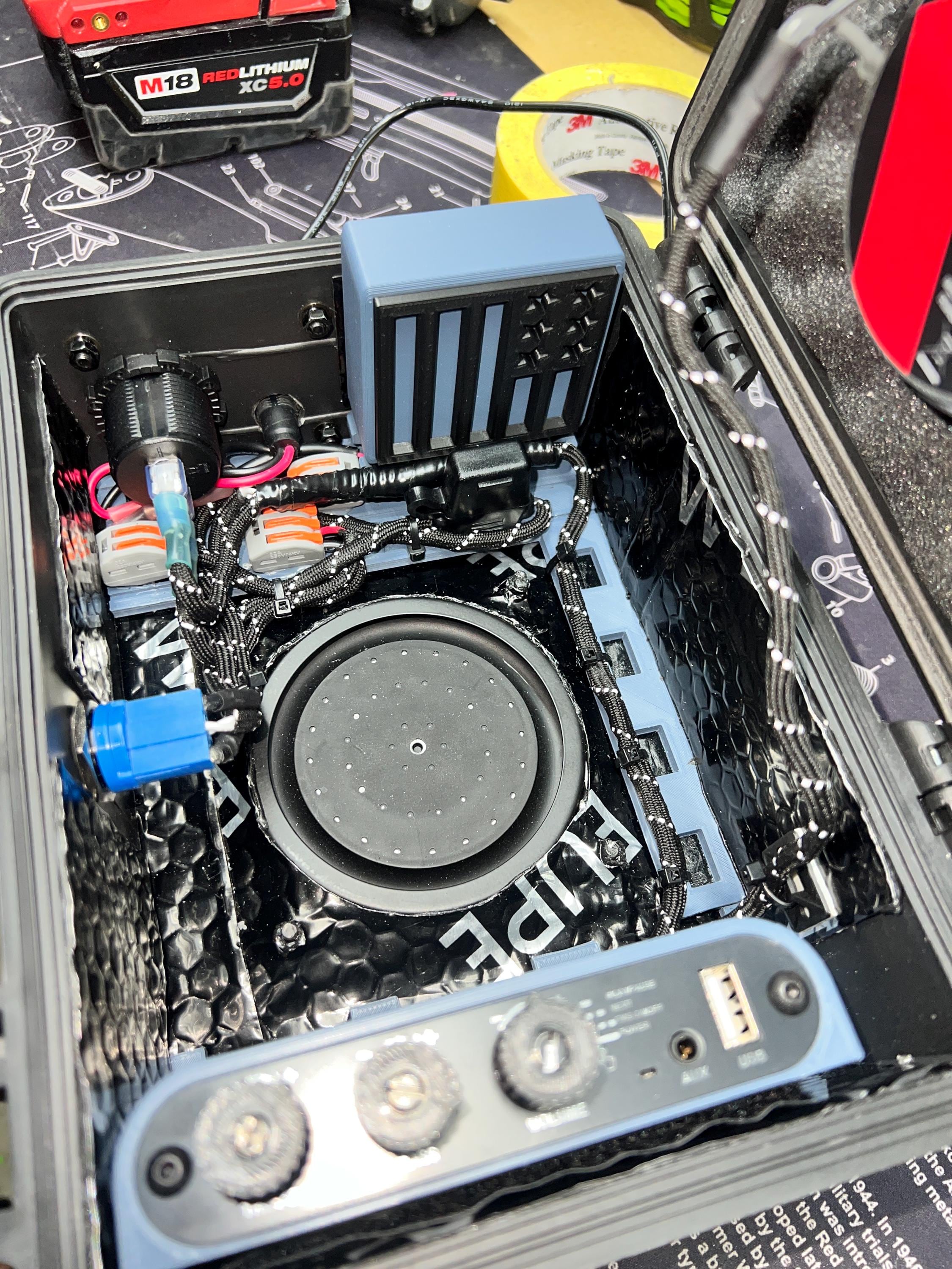 Custom Bluetooth Speaker Kicker KS 4x6 Apache 1800 Case Lipo Battery 3D ...