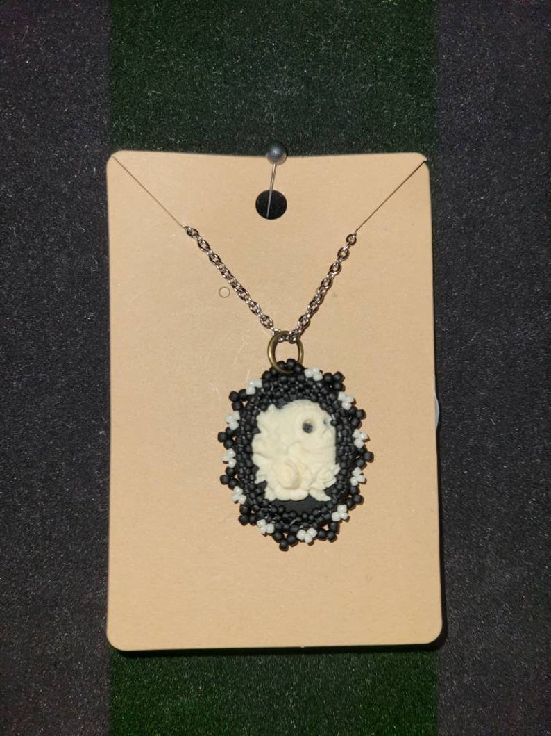 Skull Cameo Beaded Pendant