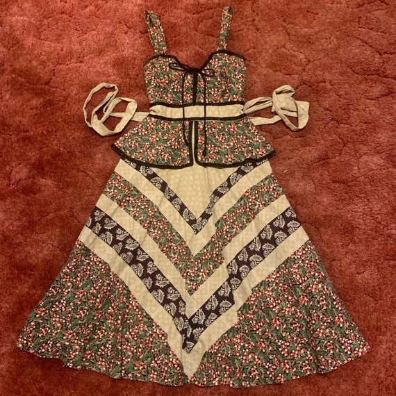 Vintage 1970s Gunne Sax x Joseph Magnin Peplum Sun