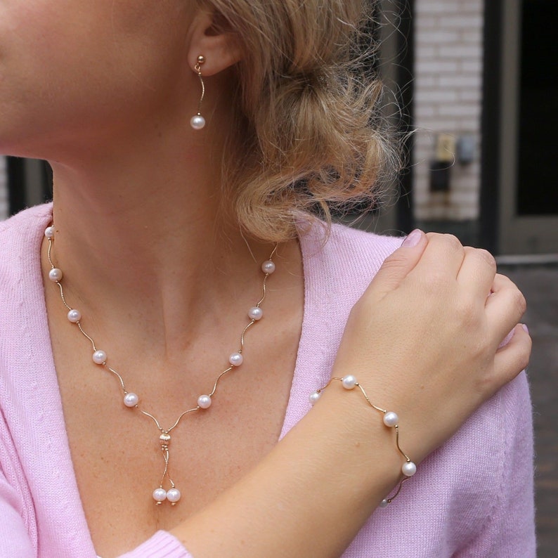 pearl necklace elegant necklace 14k gold 14k Yellow Gold Diamond Cut Freshwater Cultured Pearl Station Necklace cultured pearl