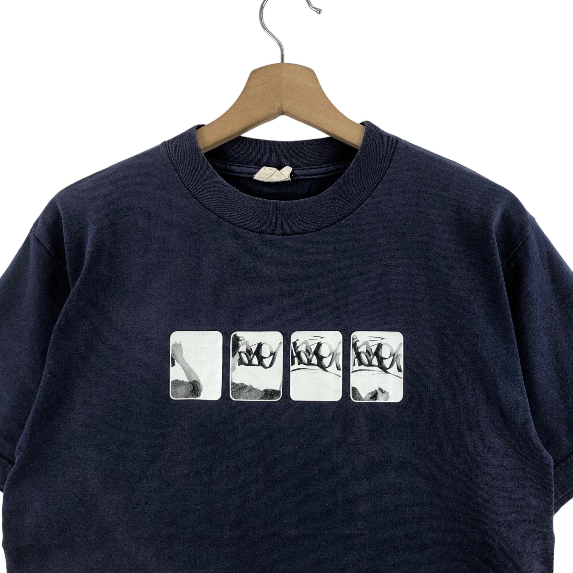Vintage 90s ERIC HAZE Art T-shirt Artist Graphic Designer