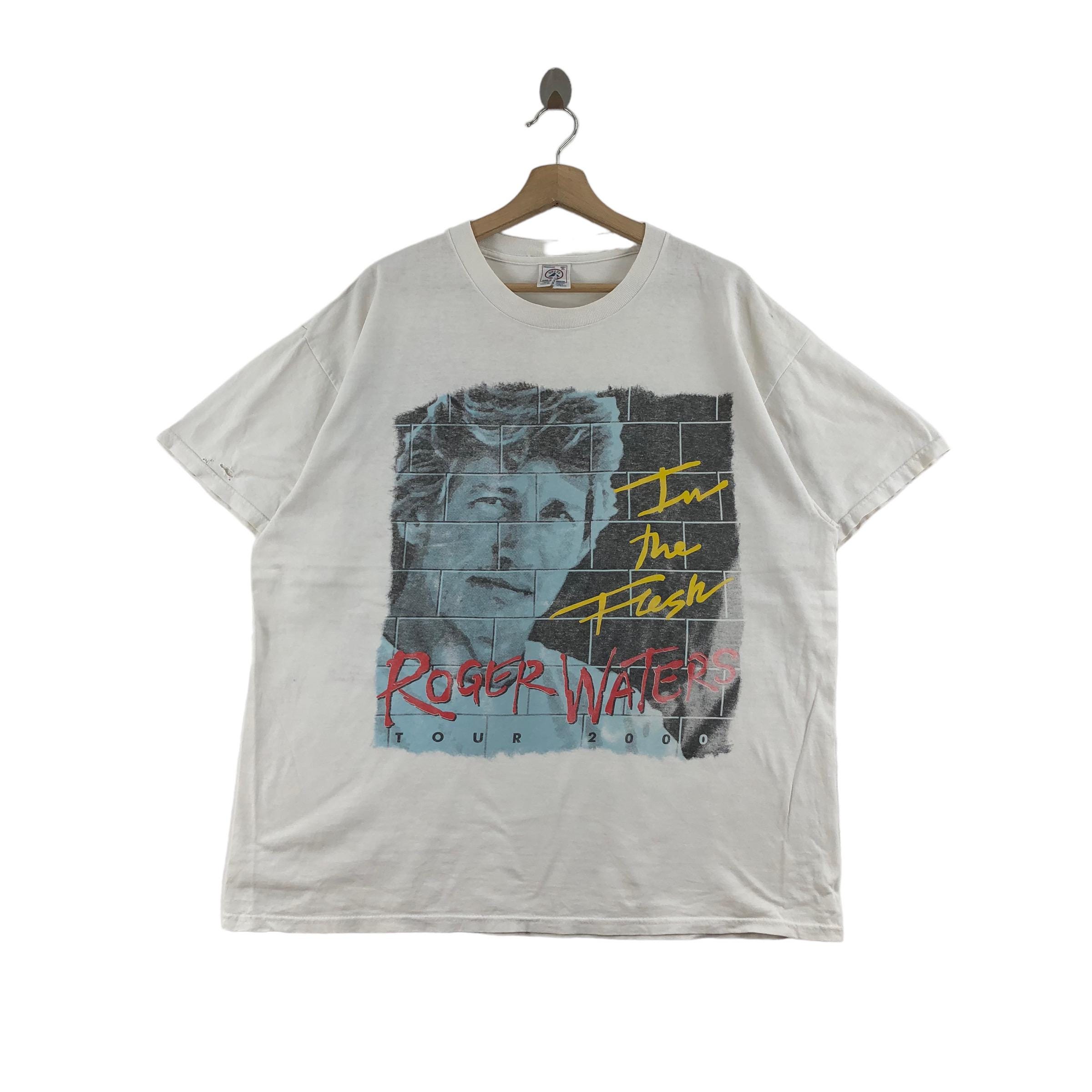 Vintage ROGER WATERS Tour in the Flesh Tee Gerald Scarfe Art Pink